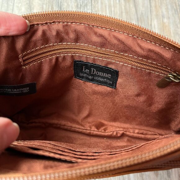 Le Donne Wristlet Leather Brown Vintage Neautral Minimalist Strap Wallet - Picture 4 of 6